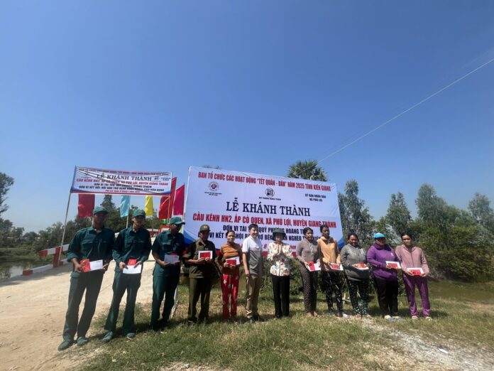 482245377_655317500194538_7856867748108014680_n Xây cầu cho bà con ấp Cỏ Quen