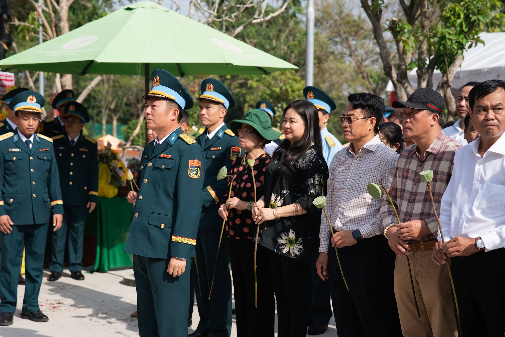 Quỹ Phượng Hoàng tài trợ công trình Nhà bia tưởng niệm các anh hùng liệt sĩ Trung đoàn 917